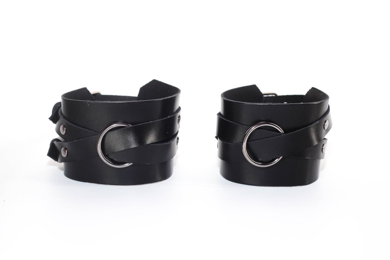 Leather Restraints Hand & Ankle Cuffs